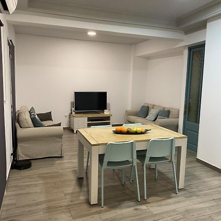 Cal Feliu Piso Amplio En El Centro De Reus Apartment Exterior photo